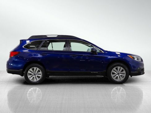 Used 2015 Subaru Outback 2.5i Premium image 6