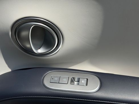 Used 2026 Hyundai Palisade Calligraphy FWD image 9