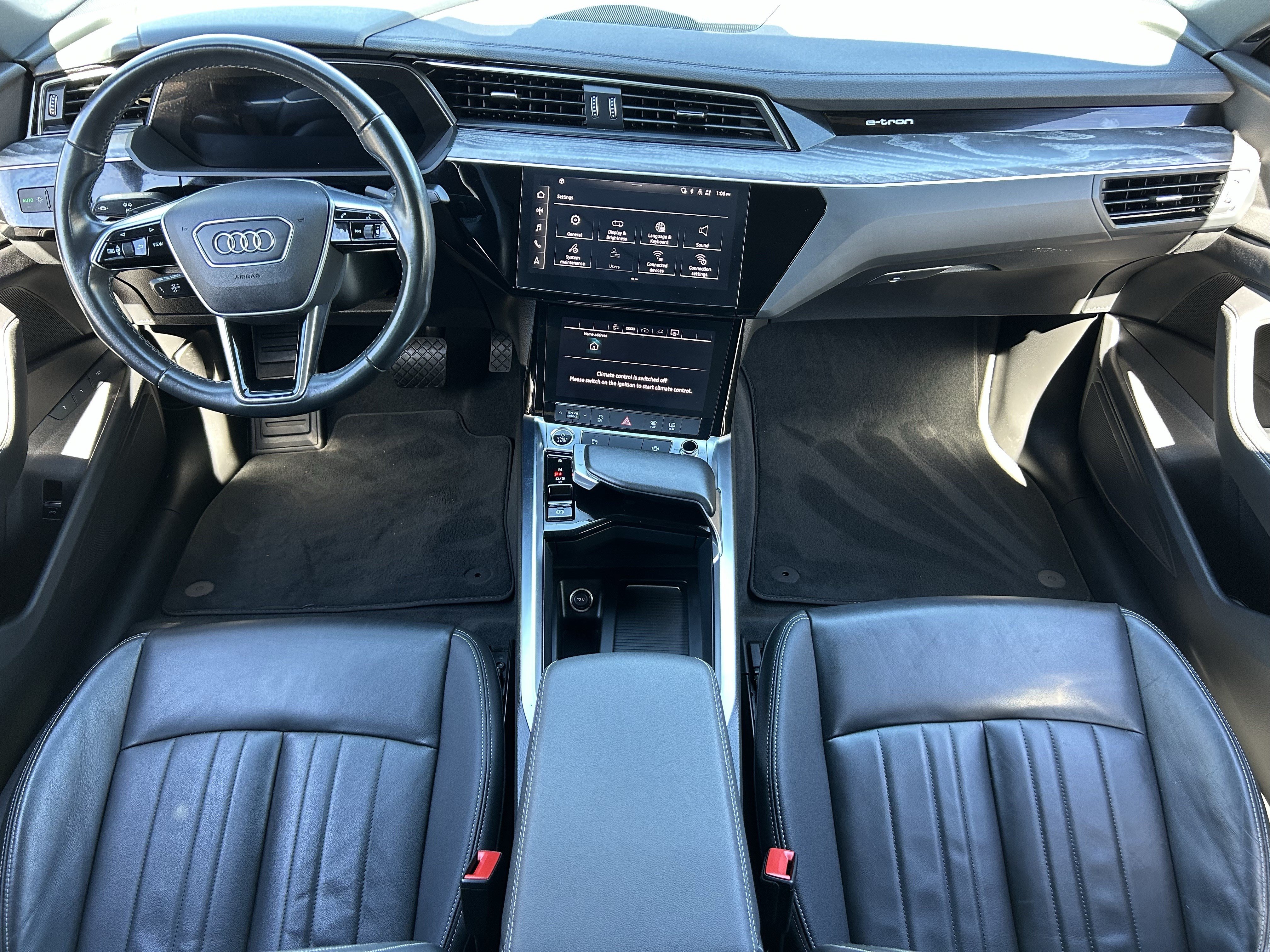Used 2024 Audi Q8 e-tron Premium AWD/4WD image 13