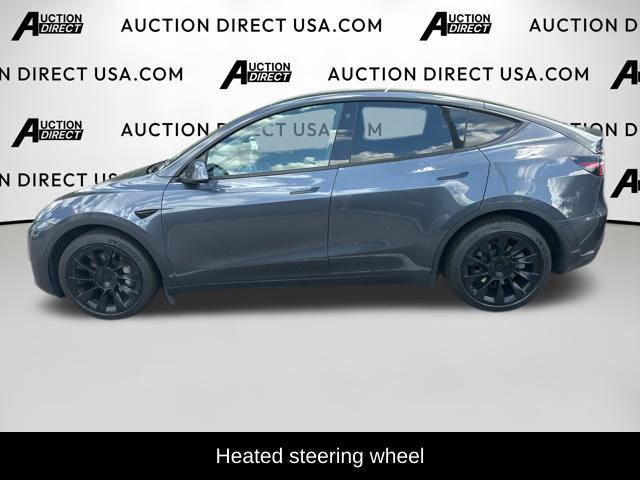 Used 2022 Tesla Model Y Long Range AWD/4WD image 26