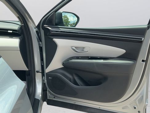 Used 2024 Hyundai Tucson Limited FWD image 23