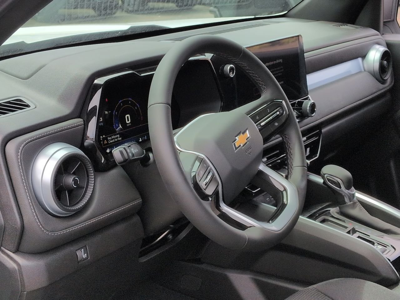 New 2026 Chevrolet Colorado LT RWD image 10