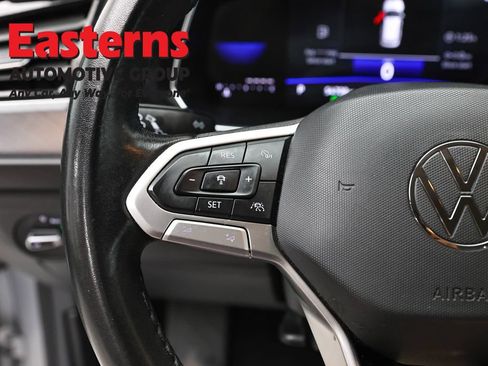 Used 2024 Volkswagen Jetta SE FWD image 15