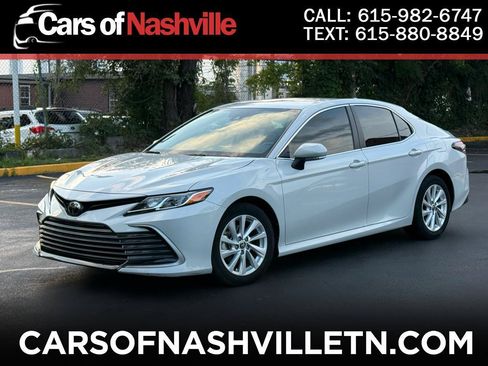 Used 2024 Toyota Camry LE w/ Convenience Package FWD image 1