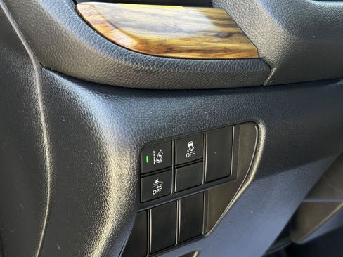 Certified 2019 Honda CR-V EX image 12