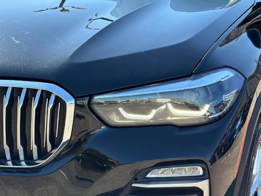 Used 2021 BMW X5 xDrive40i w/ Convenience Package AWD/4WD image 11