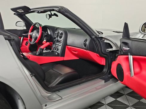 Used 2005 Dodge Viper SRT-10 w/ Mamba Edition Group image 30