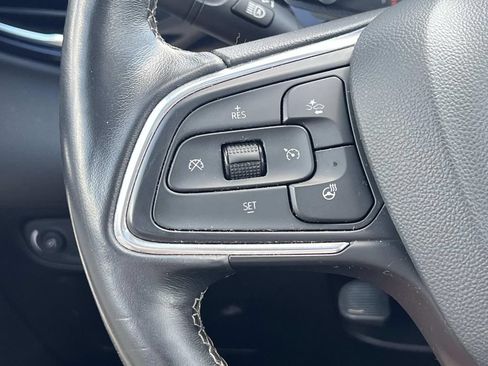 Used 2020 Buick Encore GX Essence w/ Experience Buick Package AWD/4WD image 25