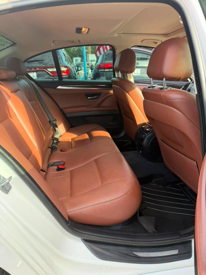 Used 2014 BMW 528i xDrive Sedan AWD/4WD image 29