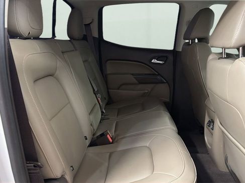 Used 2019 GMC Canyon SLT w/ Driver Alert Package AWD/4WD image 14