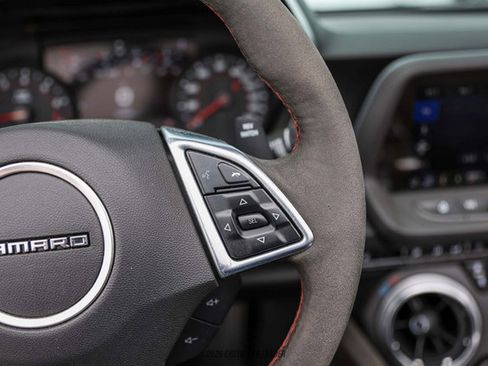 Used 2019 Chevrolet Camaro ZL1 RWD image 33