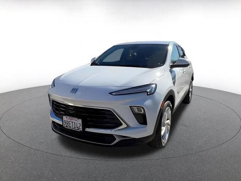 Used 2025 Buick Encore GX Preferred image 7