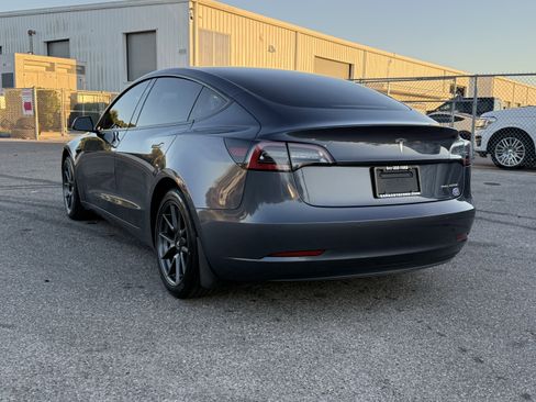 Used 2022 Tesla Model 3 Long Range image 6