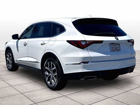 Used 2023 Acura MDX SH-AWD w/ Technology Package image 14