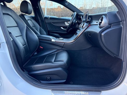 Used 2021 Mercedes-Benz C 300 4MATIC Sedan image 43