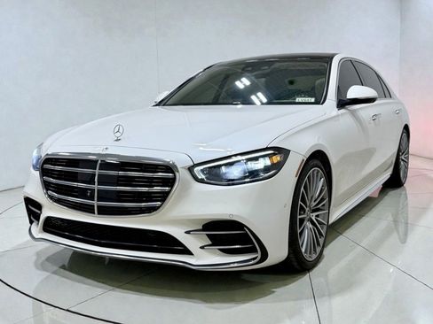 Used 2023 Mercedes-Benz S 500 4MATIC w/ AMG Line image 12