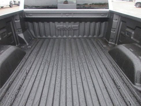 New 2026 GMC Sierra 1500 Denali w/ Denali Reserve Package AWD/4WD image 6