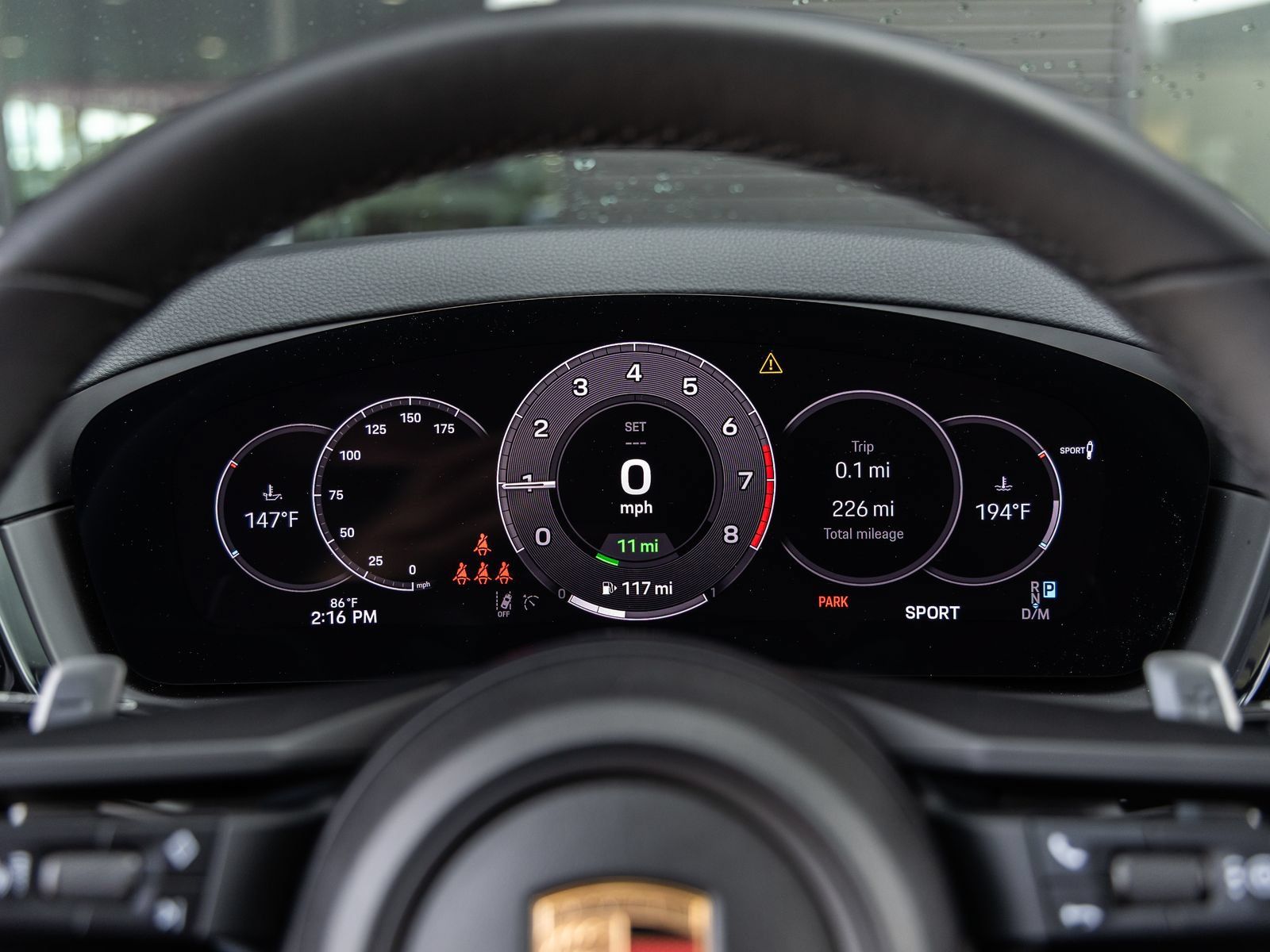Certified 2025 Porsche Cayenne E-Hybrid Coupe AWD/4WD image 28