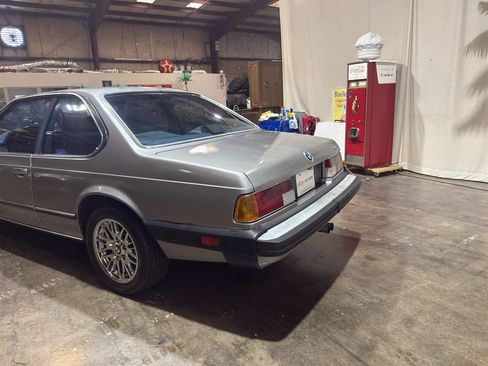 Used 1987 BMW 635CSi Coupe RWD image 18