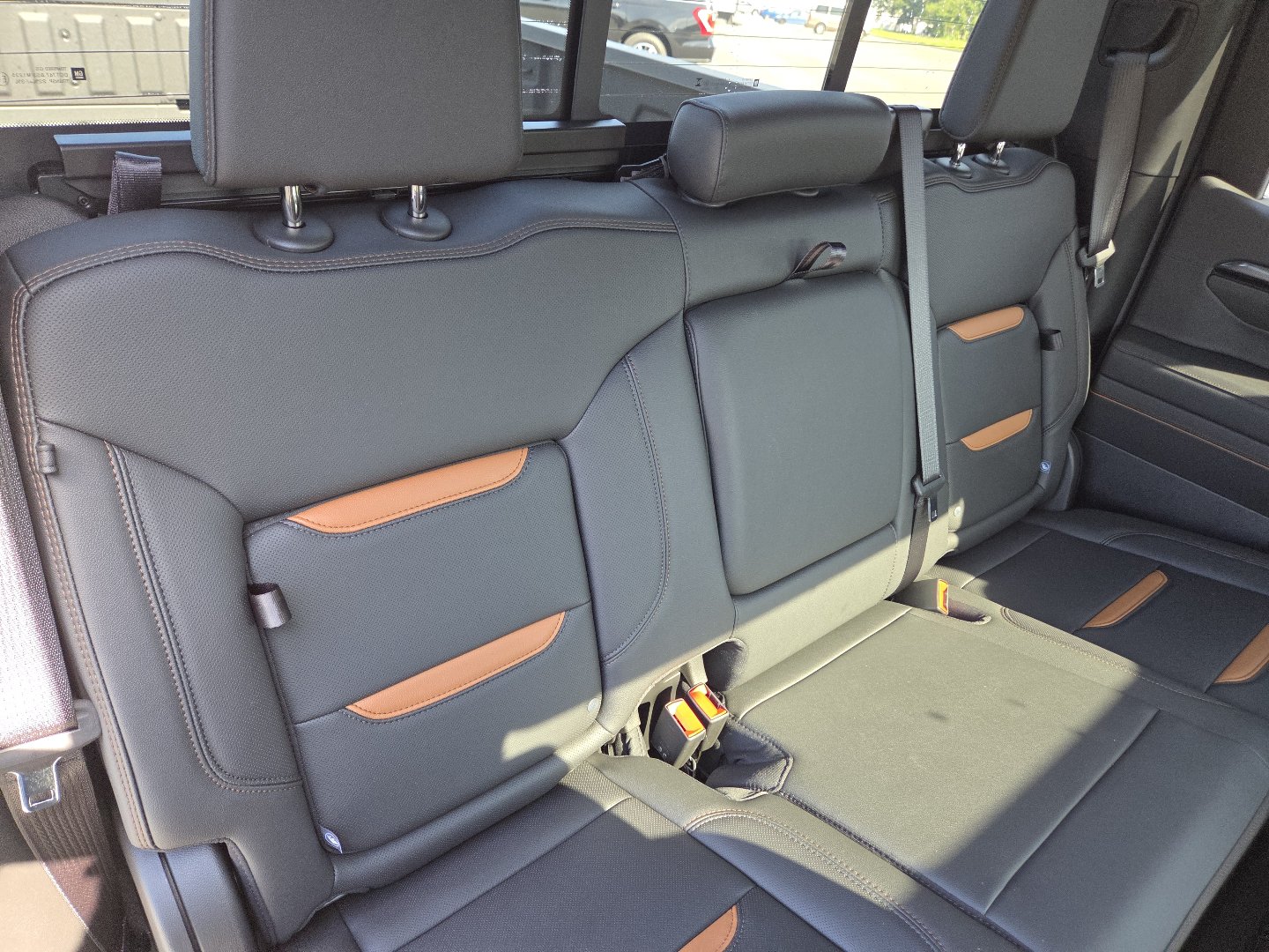 New 2026 GMC Sierra 1500 AT4 w/ AT4 Premium Package AWD/4WD image 27