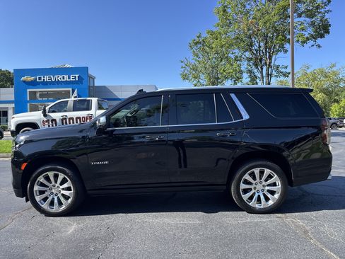 Certified 2023 Chevrolet Tahoe Premier w/ Premium Package 2 AWD/4WD image 8