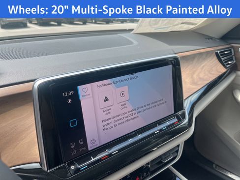 New 2026 Volkswagen Atlas SE FWD image 18