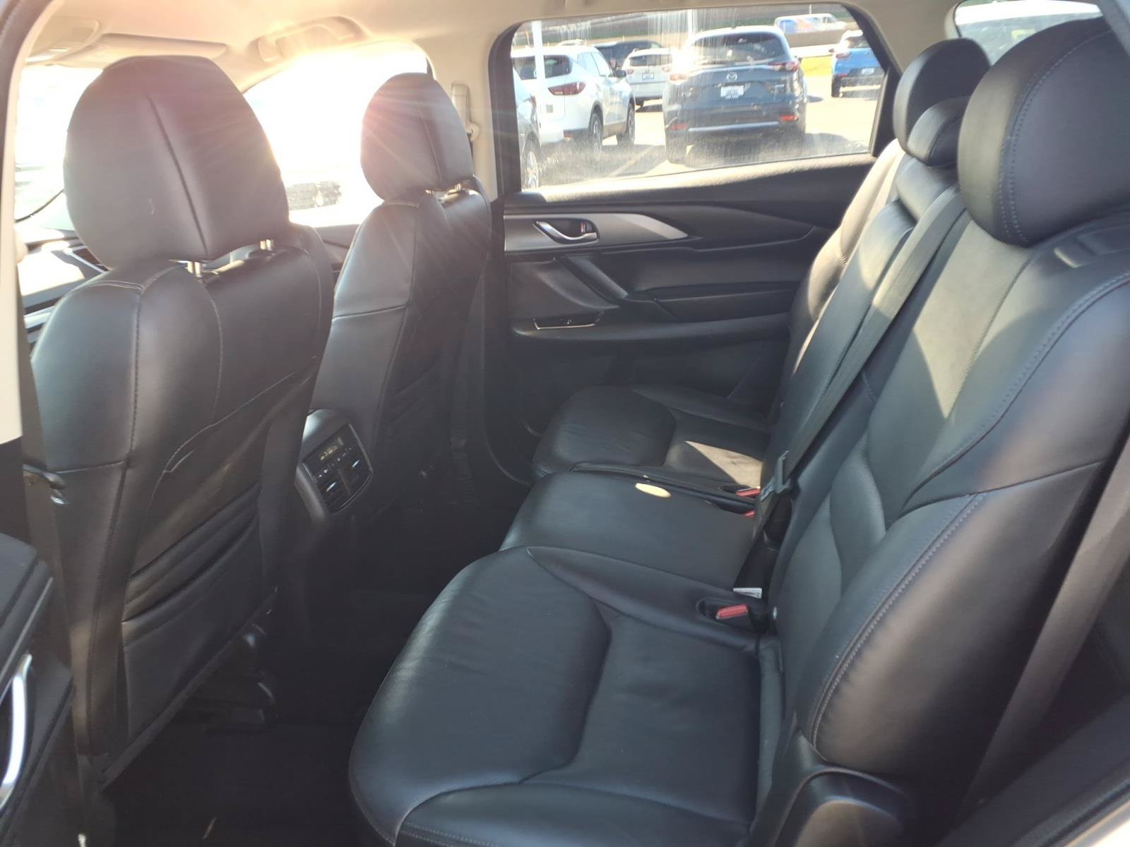 Used 2019 MAZDA CX-9 Touring AWD/4WD image 25