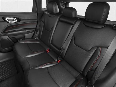 New 2026 Jeep Compass Trailhawk image 9