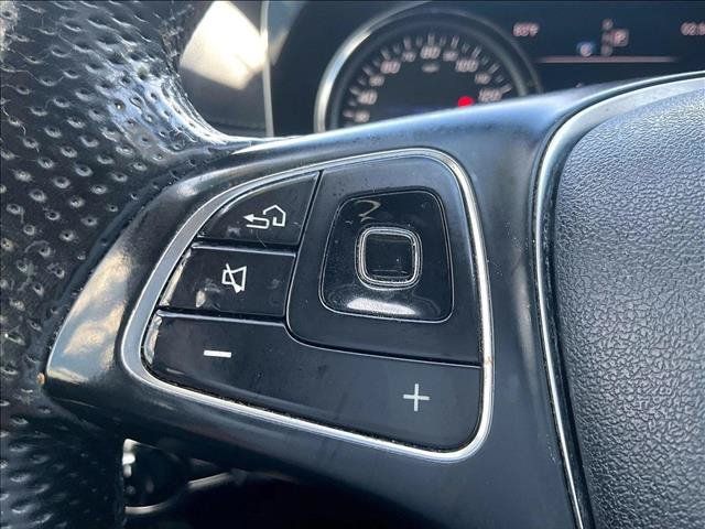 Used 2017 Mercedes-Benz E 300 image 20