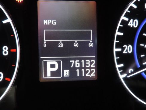 Used 2013 INFINITI G37 x Sedan w/ Premium Pkg AWD/4WD image 31
