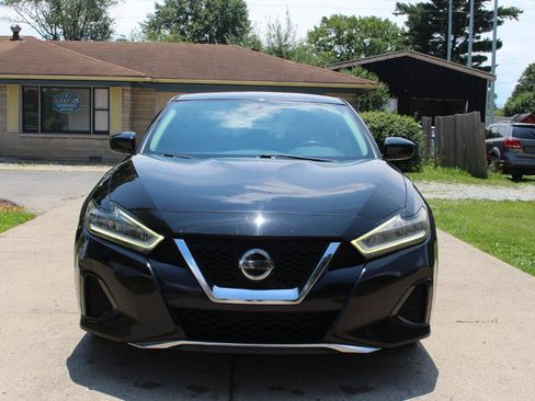 Used 2019 Nissan Maxima 3.5 S w/ Floor Mat Group FWD image 3