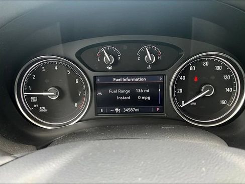 Used 2023 Buick Enclave Essence w/ Experience Buick Package FWD image 13