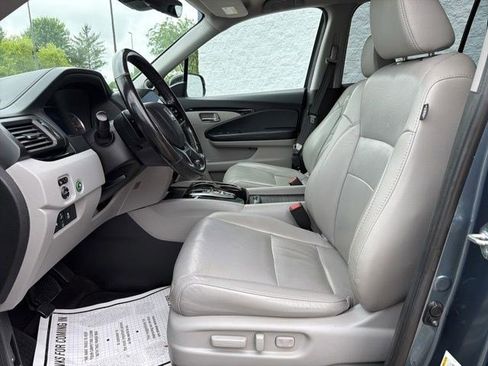 Used 2019 Honda Pilot Elite image 14
