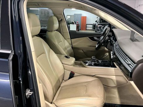 Used 2018 Audi Q7 3.0T Premium Plus w/ Premium Plus Package image 10