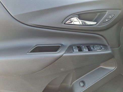 Certified 2022 Chevrolet Equinox LT image 12