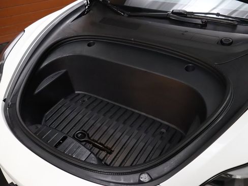 Used 2022 Tesla Model 3 Long Range image 21