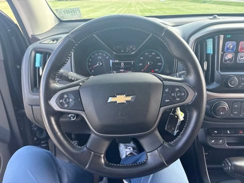 Used 2017 Chevrolet Colorado Z71 w/ Z71 Midnight Edition AWD/4WD image 25