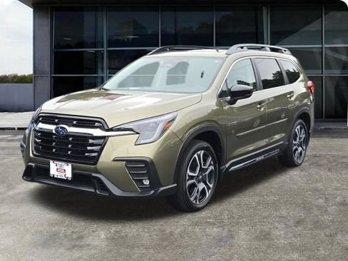 Certified 2025 Subaru Ascent Limited AWD/4WD image 5