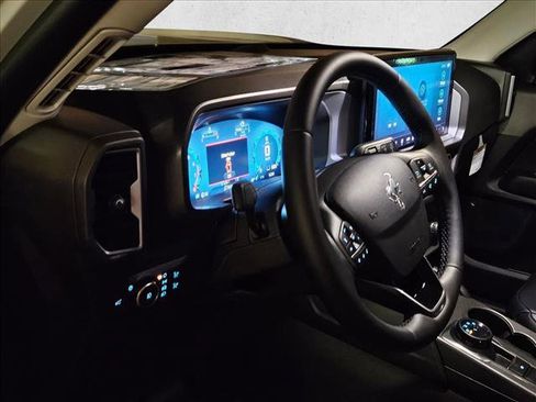 New 2025 Ford Bronco Sport Outer Banks image 3