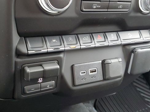 New 2026 GMC Sierra 1500 Pro w/ Pro Value Package image 23