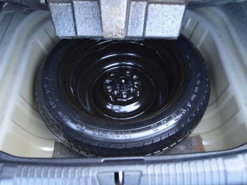 Used 2014 Toyota Avalon Limited FWD image 37