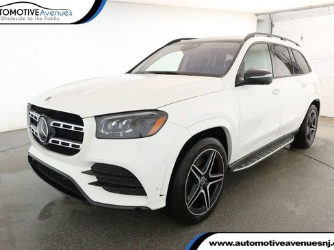 Used 2023 Mercedes-Benz GLS 580 4MATIC image 1