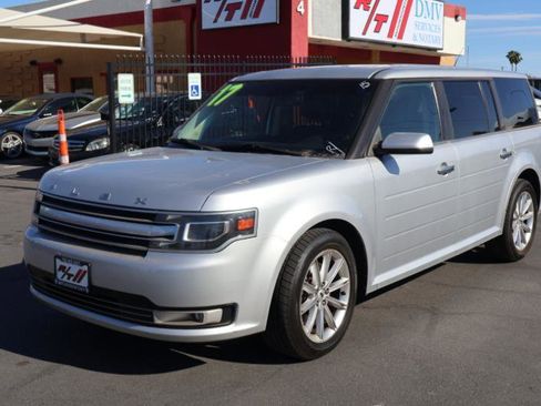 Used 2017 Ford Flex Limited image 3