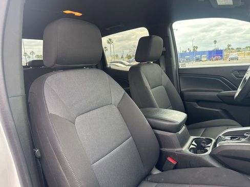 Used 2023 Chevrolet Colorado Trail Boss w/ Technology Package image 16