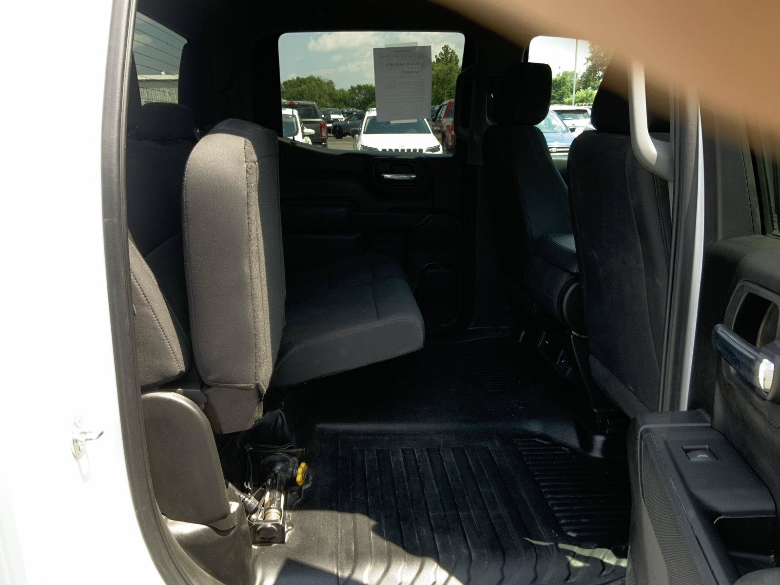 Used 2023 Chevrolet Silverado 1500 W/T w/ WT Value Package AWD/4WD image 44
