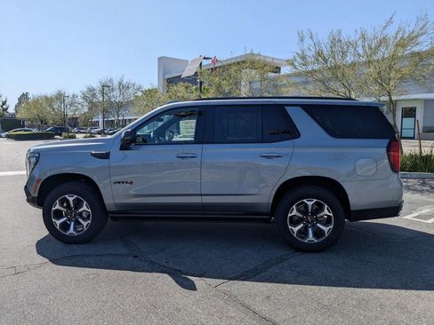 New 2026 GMC Yukon AT4 Ultimate AWD/4WD image 8