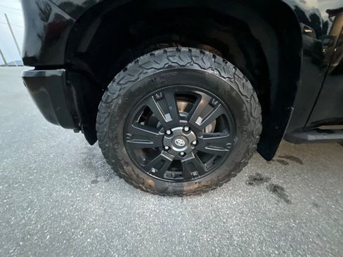 Used 2018 Toyota Tundra SR5 w/ TRD Sport Package image 37