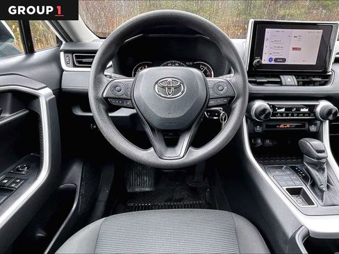 Used 2023 Toyota RAV4 LE image 6