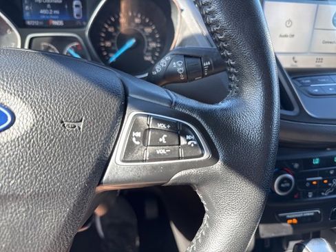 Used 2019 Ford Escape SEL image 24