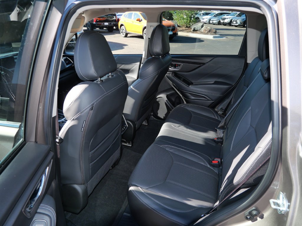 Used 2023 Subaru Forester Touring AWD/4WD image 11